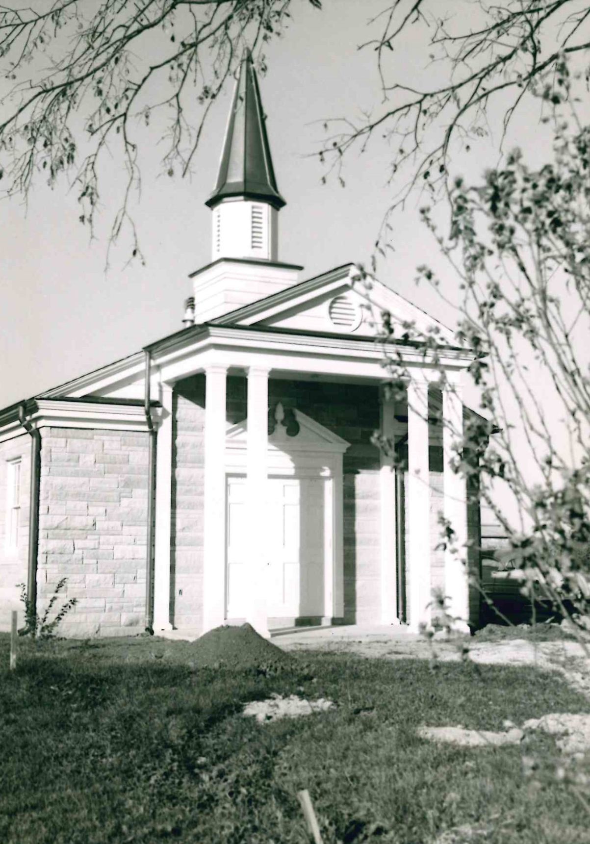 Charleston Cemetery Chapel